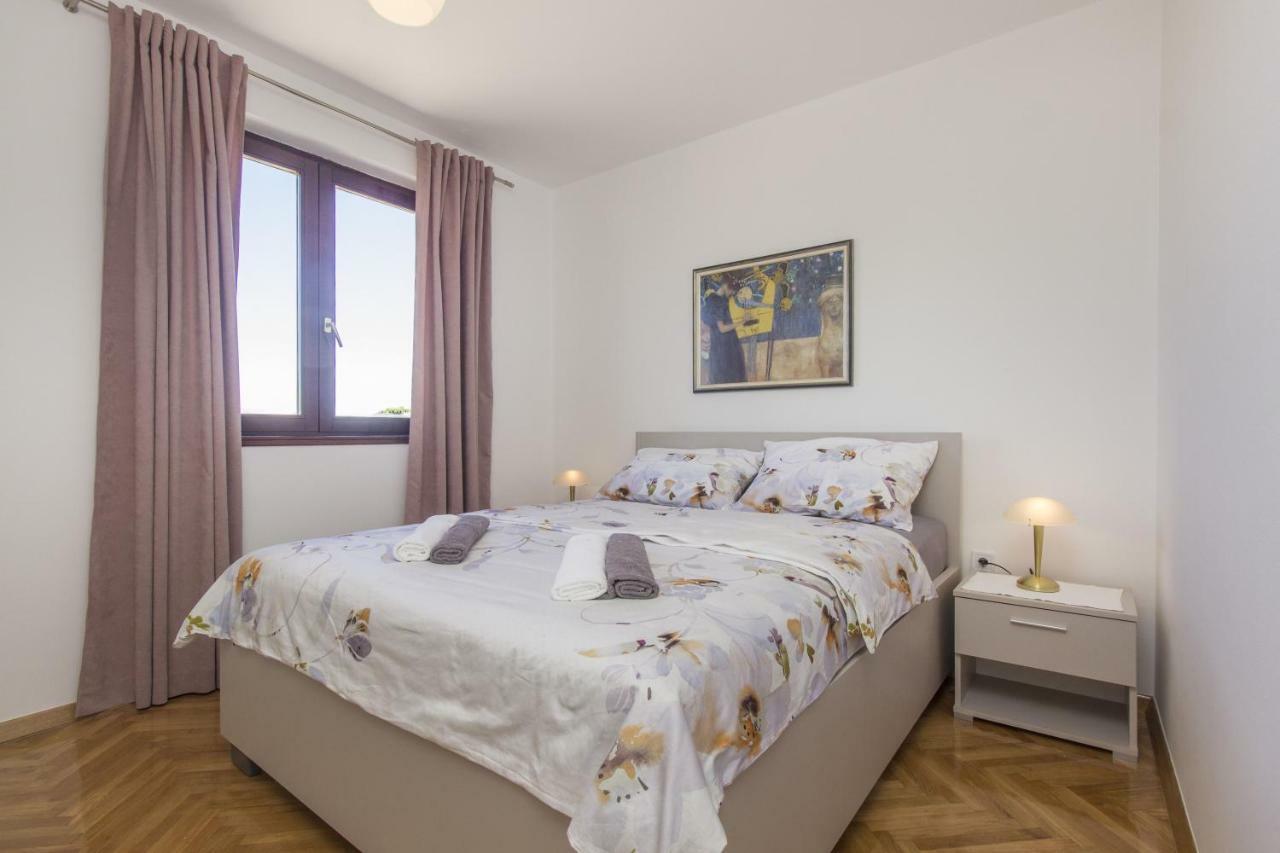 Villa Jozica Murter Exteriör bild